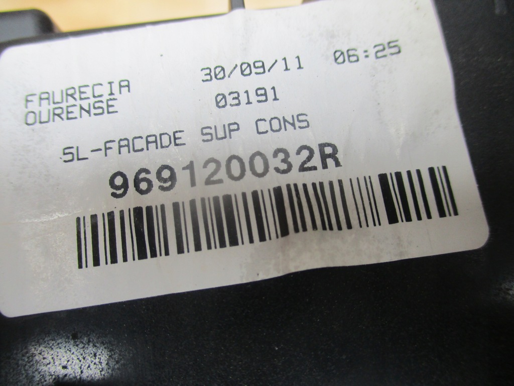 фото №6, Туннель средний renault megane iii 969120032r