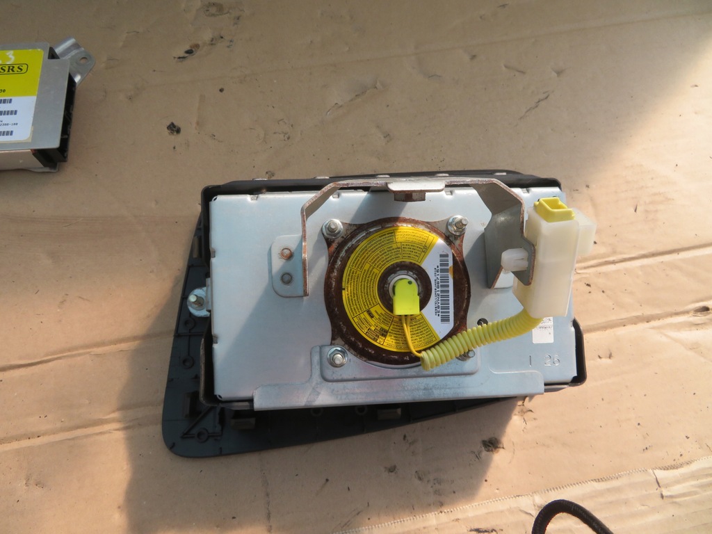 фото №10, Подушка подушка безопасности водителя i пассажира citroen c1 peugeot 107 toyota aygo