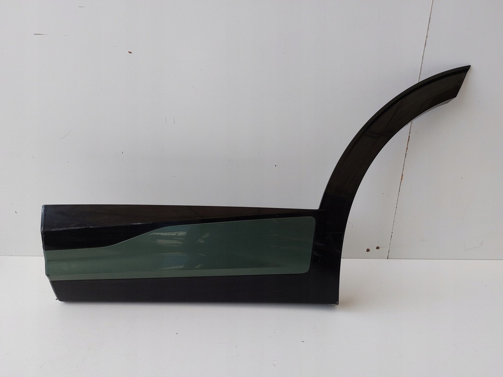 фото №1, Kia sportage v молдинг дверь левый задняя 87733-r2300 оригинал