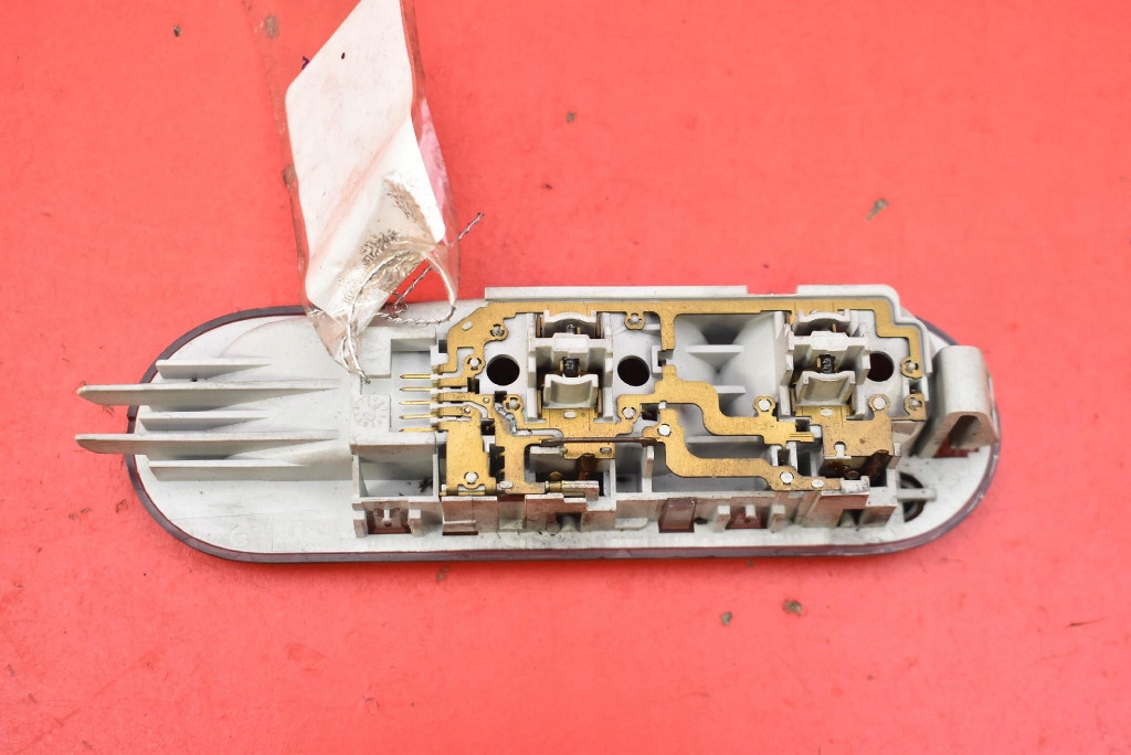 фото №2, Лампа освітлення салону перед 8200073231 renault modus 1 i 04-07