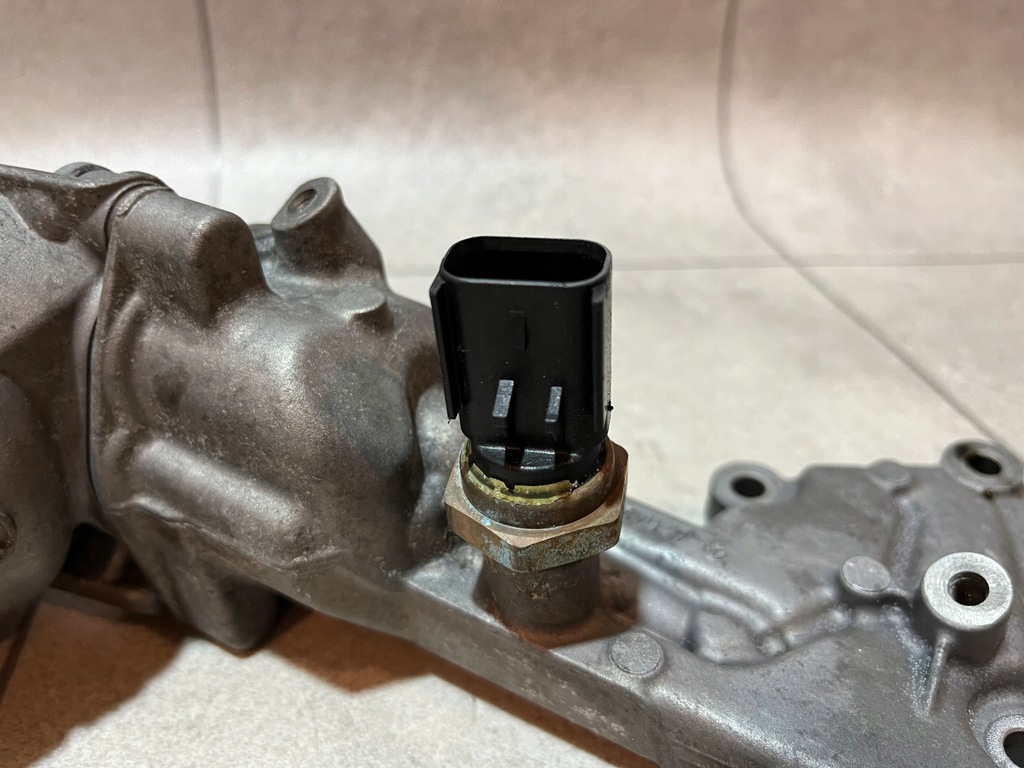 фото №6, Jeep grand cherokee wk 3.0crd датчик тиску оливи основа filrta оливи