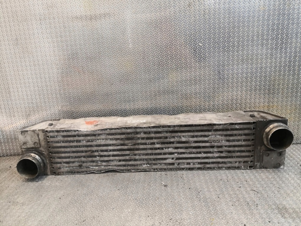 фото №1, Bmw 7 e65 e66 радиатор воздуха наддувочный / интеркулер