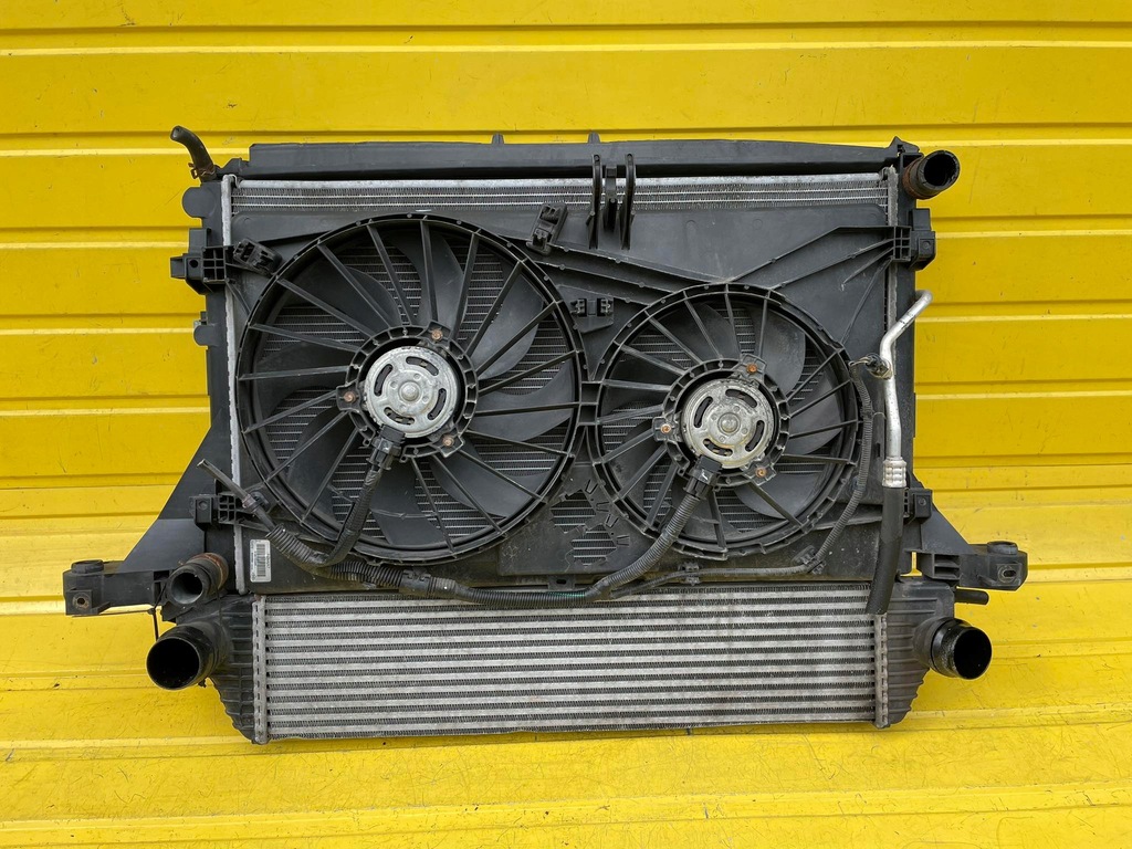 фото №1, Renault master iii радіатор 2.3