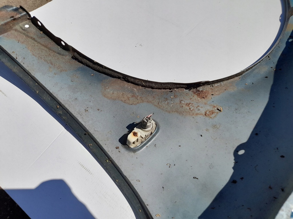 фото №13, Mitsubishi galant viii крыло правый перед f06