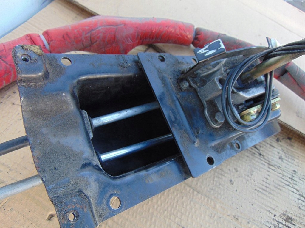 Купити Renault premium 420 вибірник домкрат троси передач