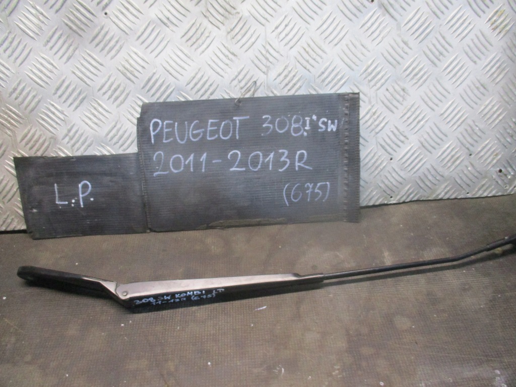 фото №1, Важіль двірники лівий перед peugeot 308 i 11-13 r.