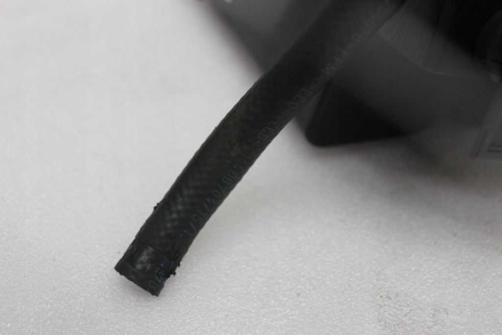 Mercedes sl r231 фільтр вугільний a2314700159 Доставка