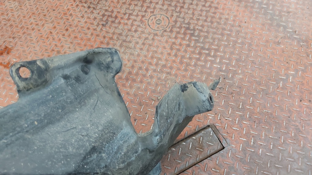 фото №12, Подкрылок часть передняя подкрылок правый перед bmw i3 l01