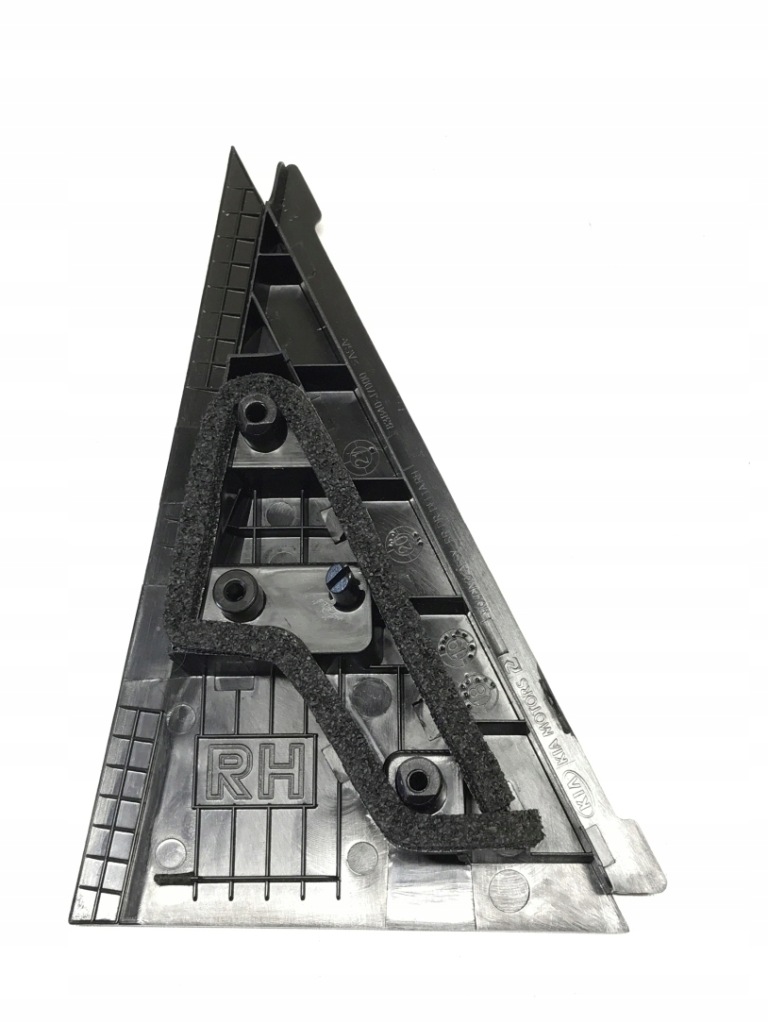 фото №4, Kia ceed iii треугольник дверь заглушка правый задняя