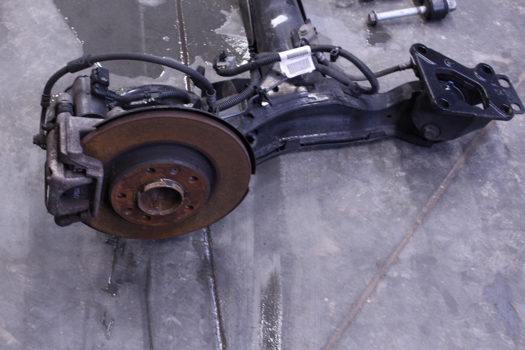 Балка підвіска задні peugeot rifter 20r. Ціна