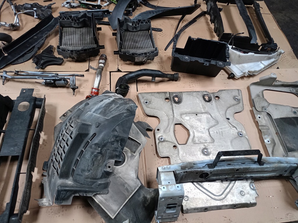 фото №16, Капот крила радіатор бампер перед range rover sport l494