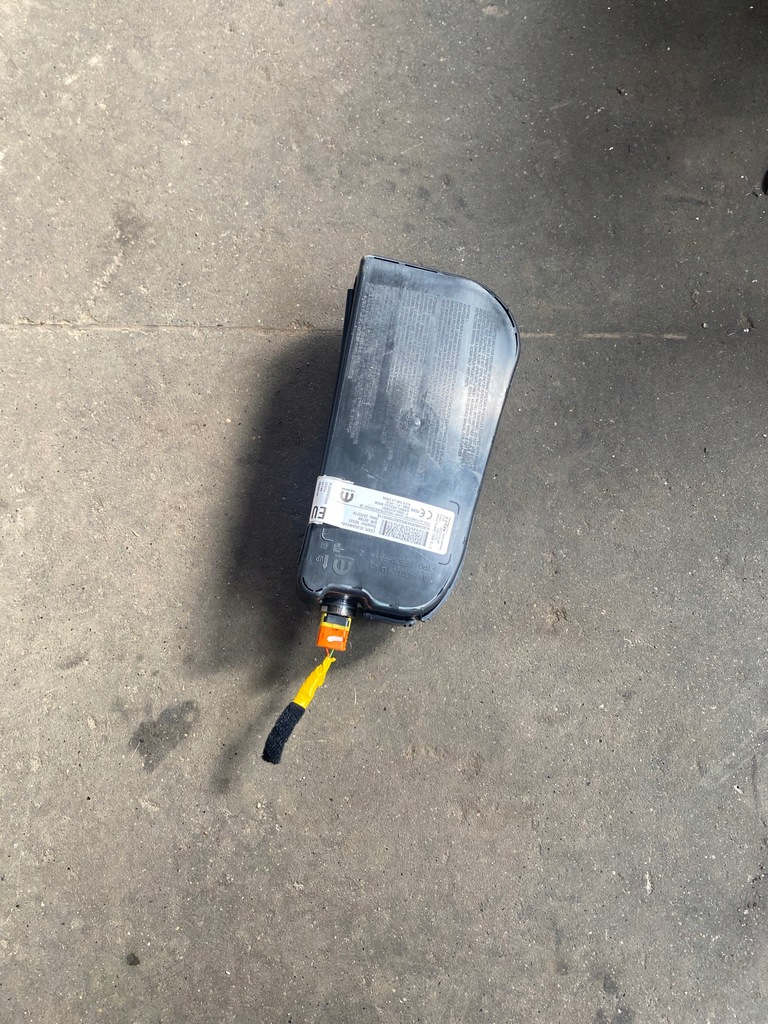 фото №1, Alfa romeo stelvio подушка сидіння ліва 34221153b