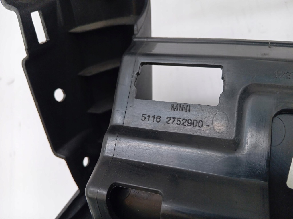 Рамка радіо mini r56 cooper s Недорого