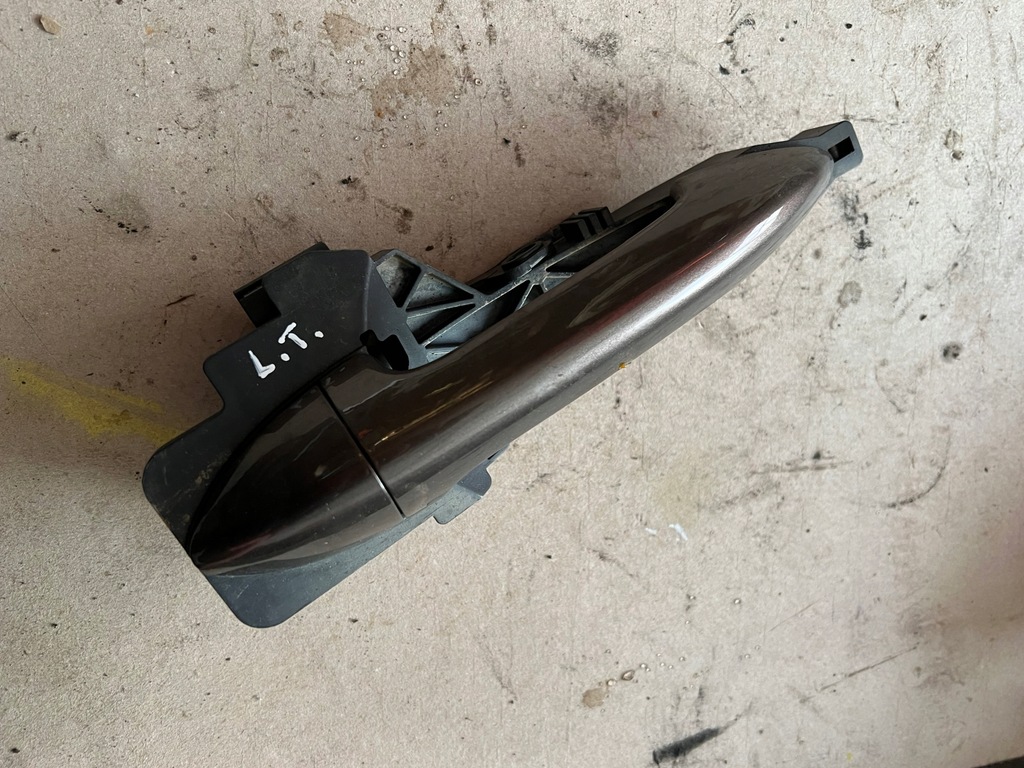 фото №1, Kia venga 9-15 ручка дверь левая задняя цвет d5