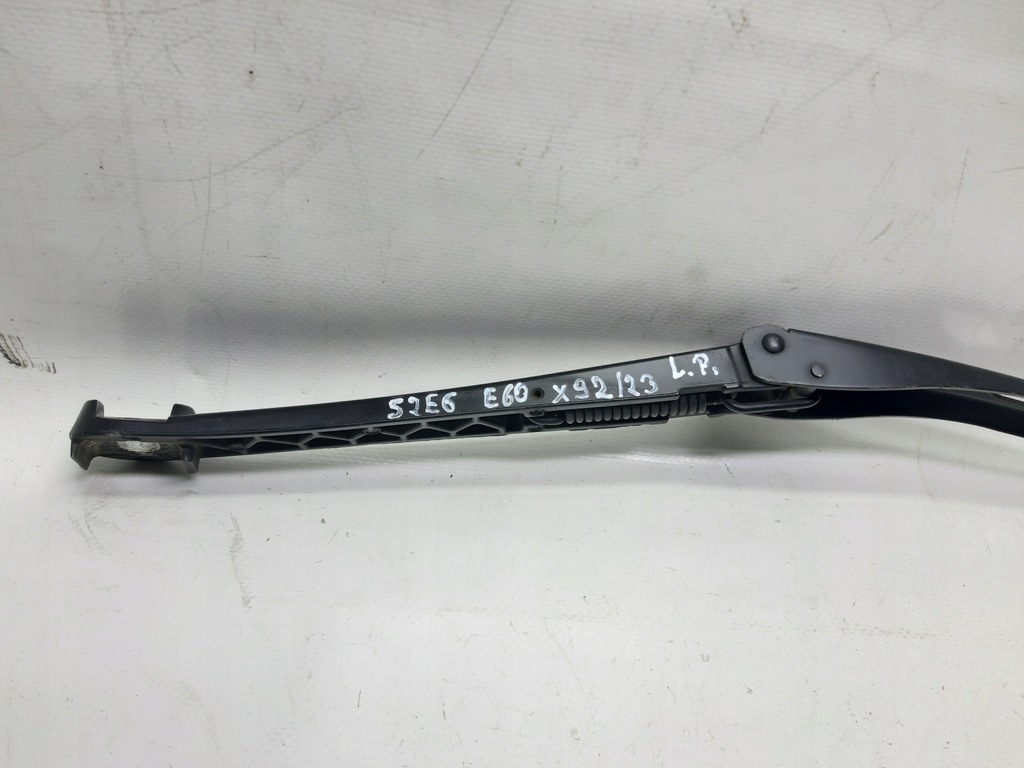 фото №1, Bmw seria 5 e60 e61 рычаг дворник левая