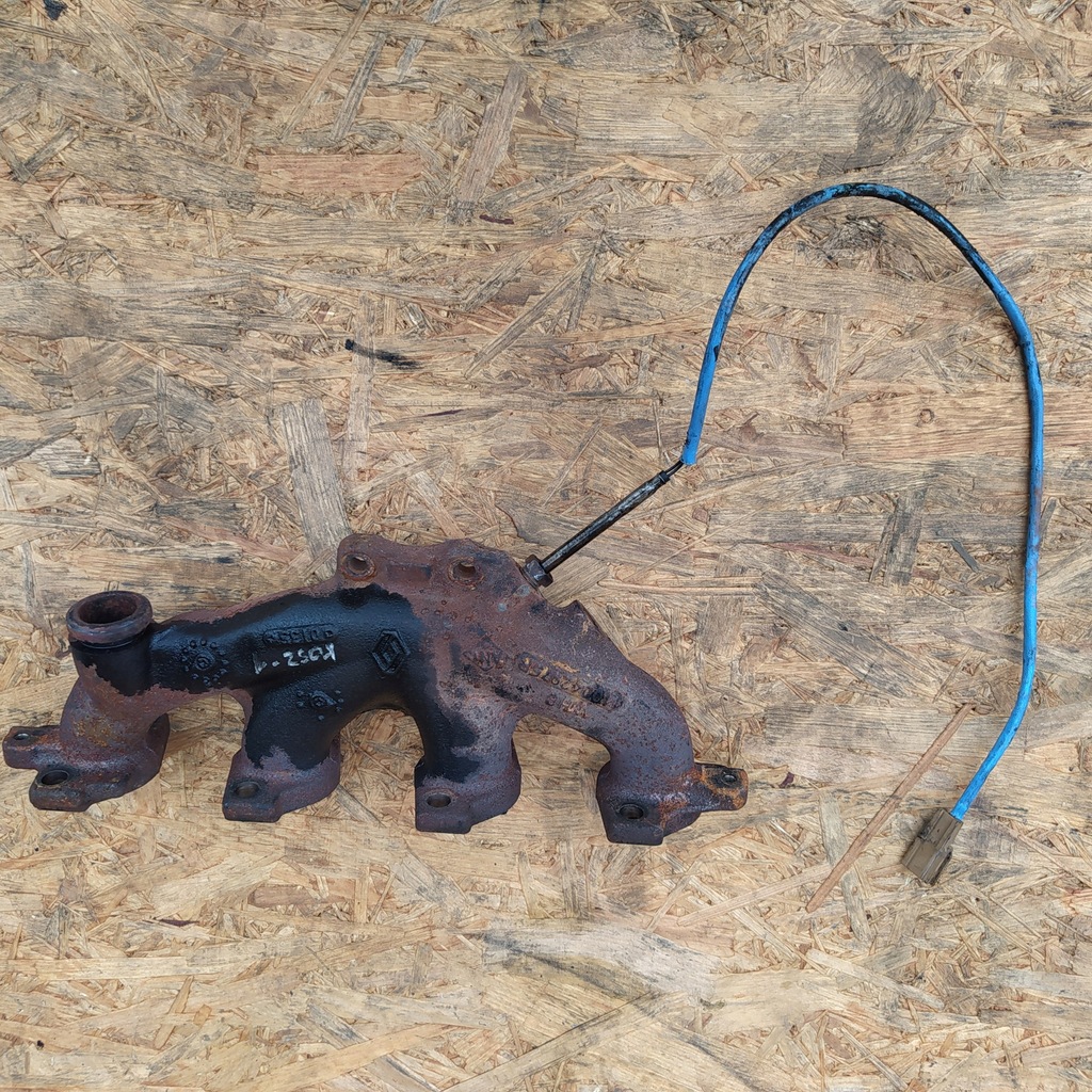 фото №1, Коллектор выпускной clio iv 140042875r датчик