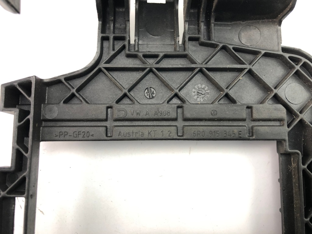 Seat ibiza iv 6j vw polo кронштейн крепеж коробка предохранителей 6r0915345e Недорого