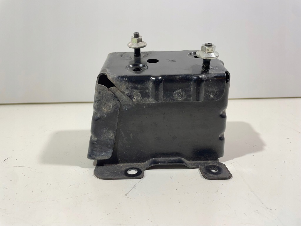 фото №8, Nissan leaf ii ze1 2020 задня сторона права відбійник бампера заднього