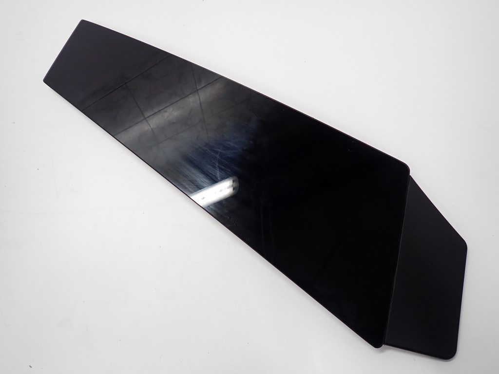 фото №1, Молдинг защита стойка дверь левая porsche taycan 20r