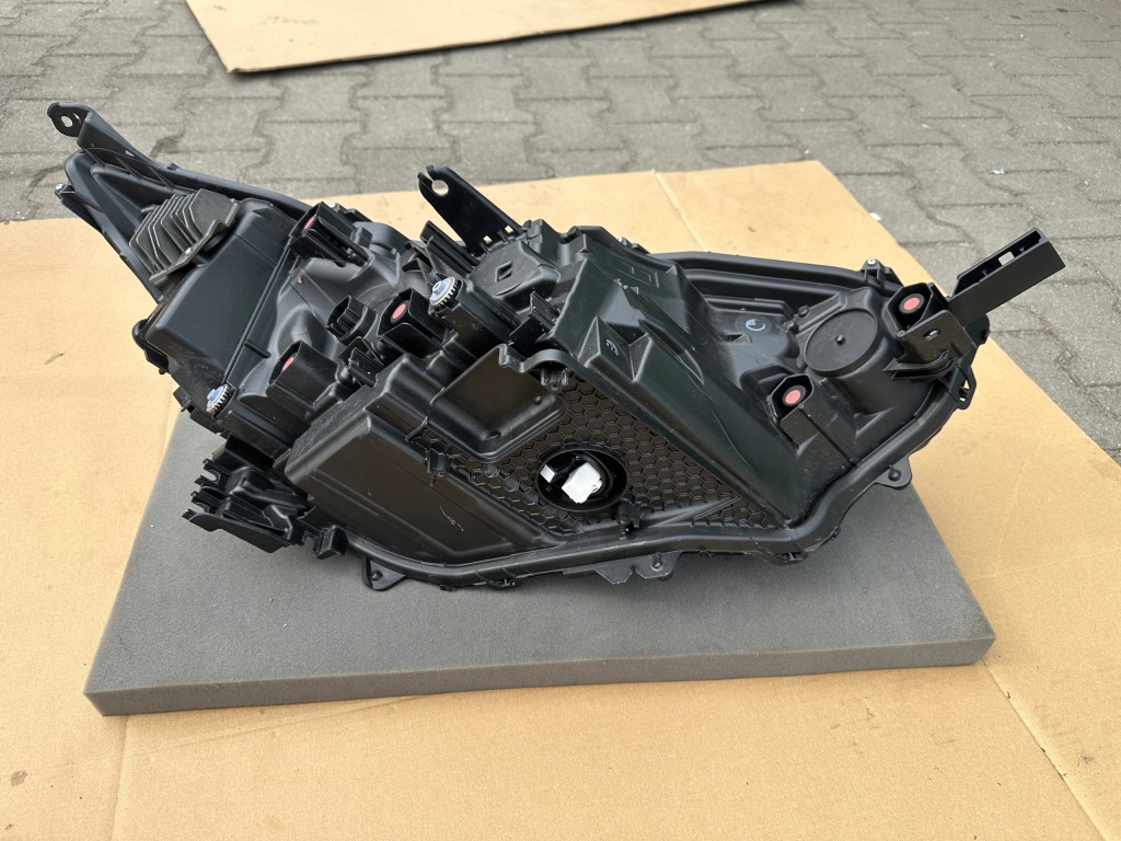 Subaru solterra лампа передняя левая full led версия европа в Украине