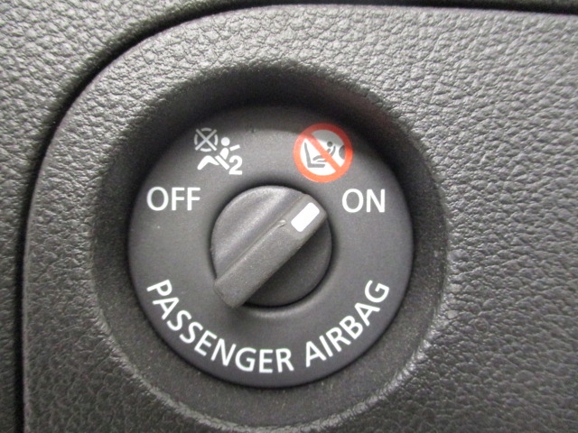 фото №4, Renault koleos ii захист заглушка панелі права