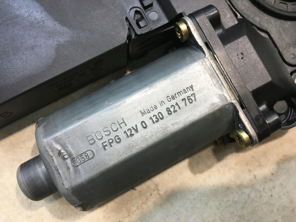 фото №8, Моторчик скло лівий перед peugeot 307 9634457580