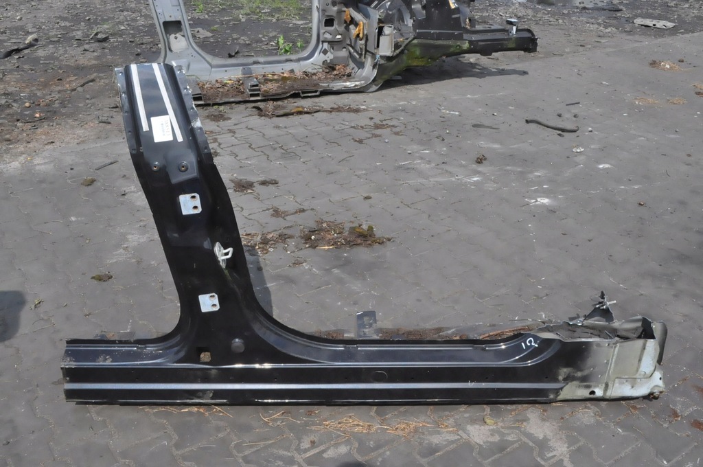 фото №1, Maserati quattroporte vi блок двигуна поріг правий