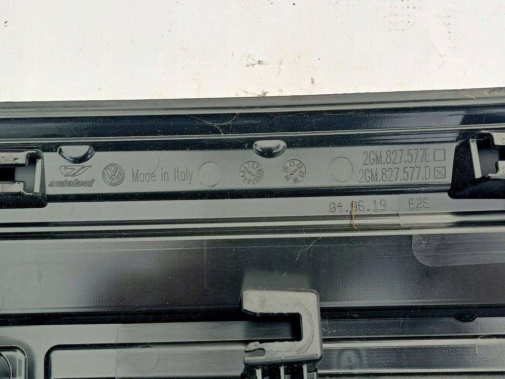 фото №14, Vw t-cross накладка кришки лампа задня задня середня 2gm827577h оригінал 100%