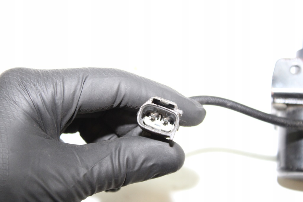 фото №9, Електроклапан обігрівача jaguar xjr xj x308 x300 клапан обігріву