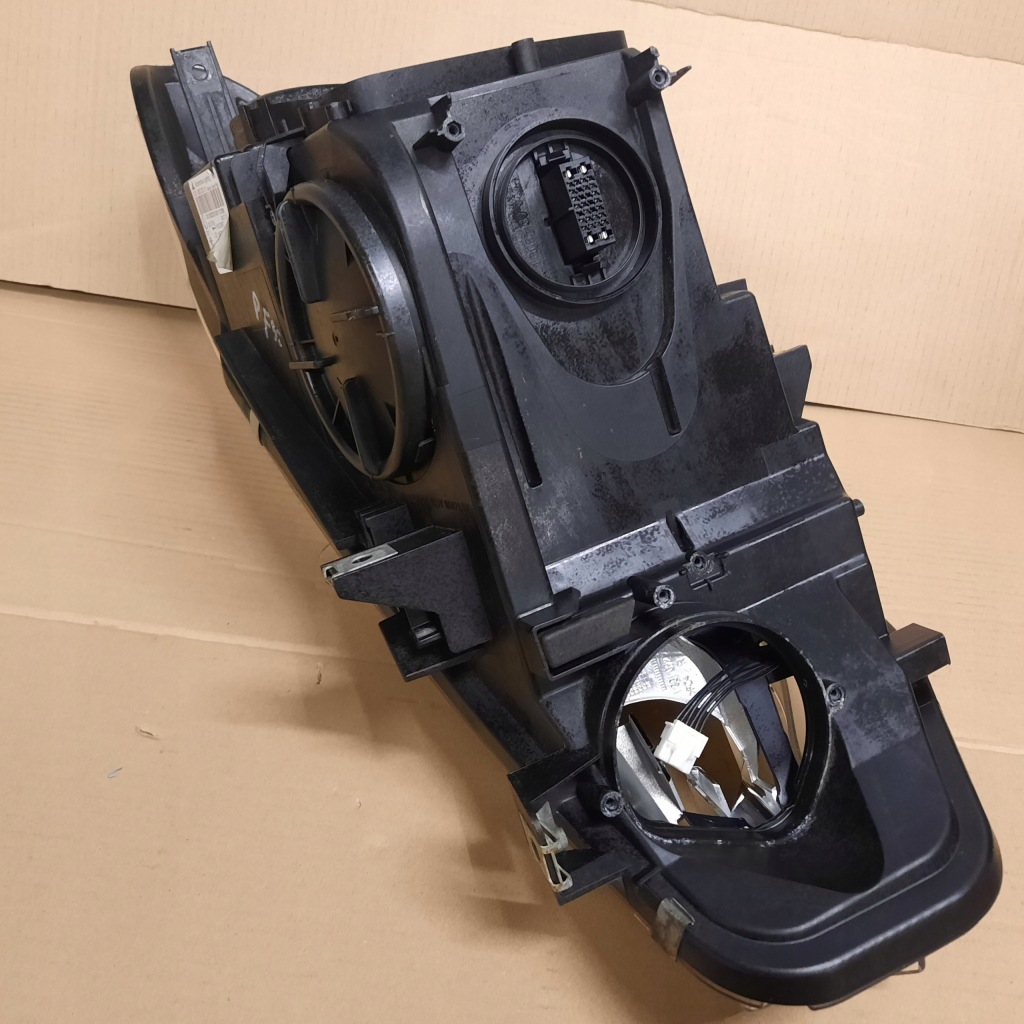 фото №15, Bmw 4 m4 f32 f33 f36 лампа правая full led 7399110 eu