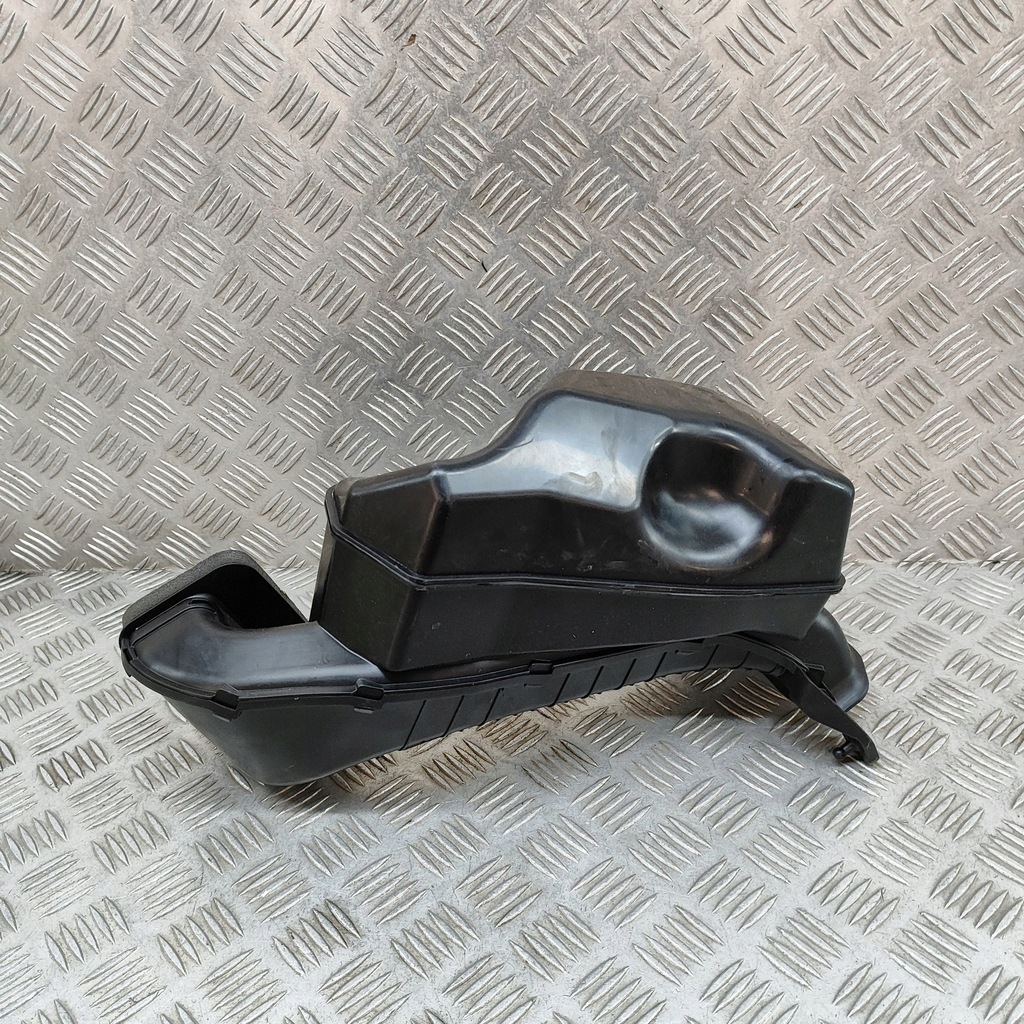 фото №5, Lexus rx 450h 2022 корпус фильтра воздуха