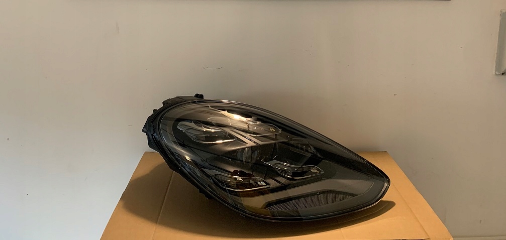 фото №1, Фары porsche panamera 971