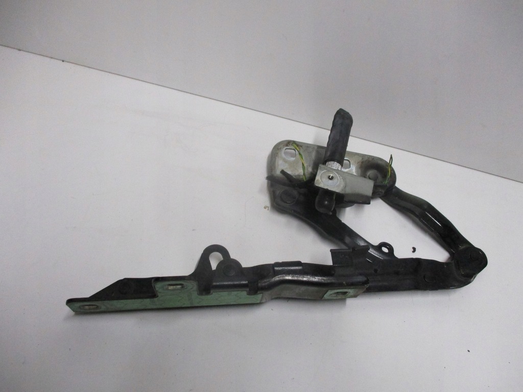 фото №7, Петля капот range rover evoque ii пиротехнический патроны k8d2-16801-a