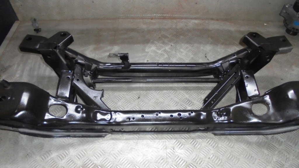 фото №1, Подрамник задняя volvo v40 ii d2 1.6d 2014