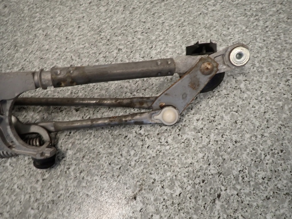 фото №7, Toyota auris 06- механізм двірник перед