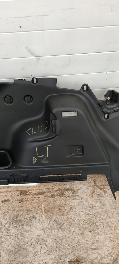 фото №10, Jeep cherokee kl usa обшивка багажника лівий правий - комплект оригінал