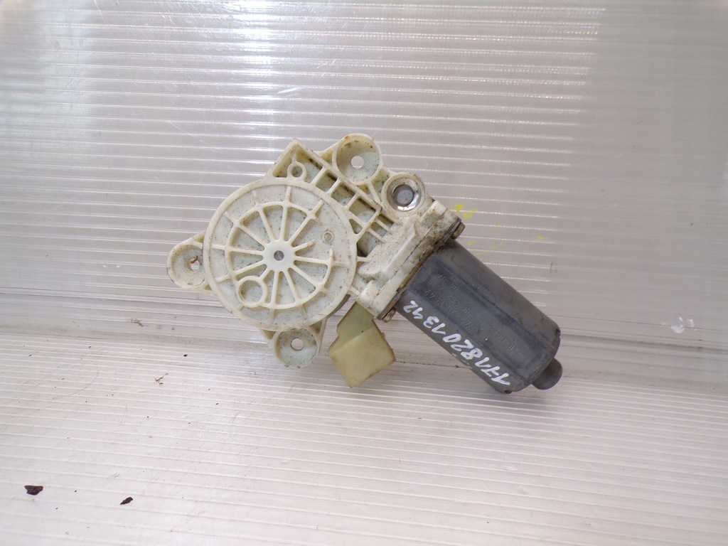 фото №1, Моторчик стекло левый перед mercedes slk r171 1718201342