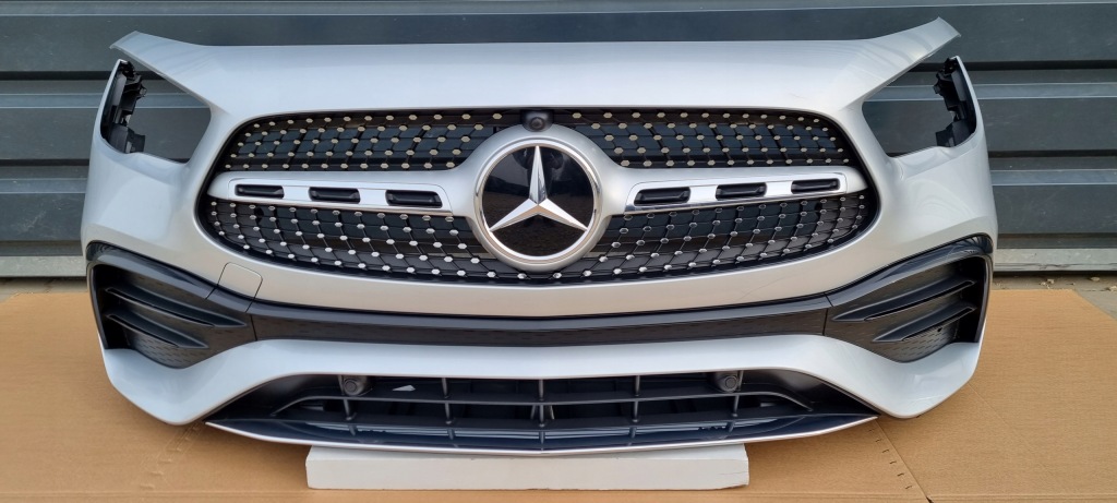 фото №1, Mercedes gla h247 amg бампер перед оригинал f023