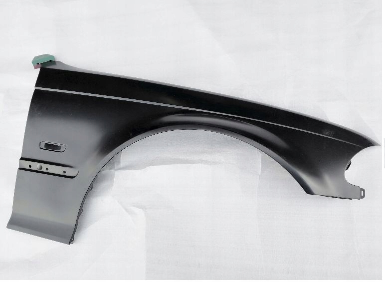 фото №1, Bmw 3 e46 крила правий