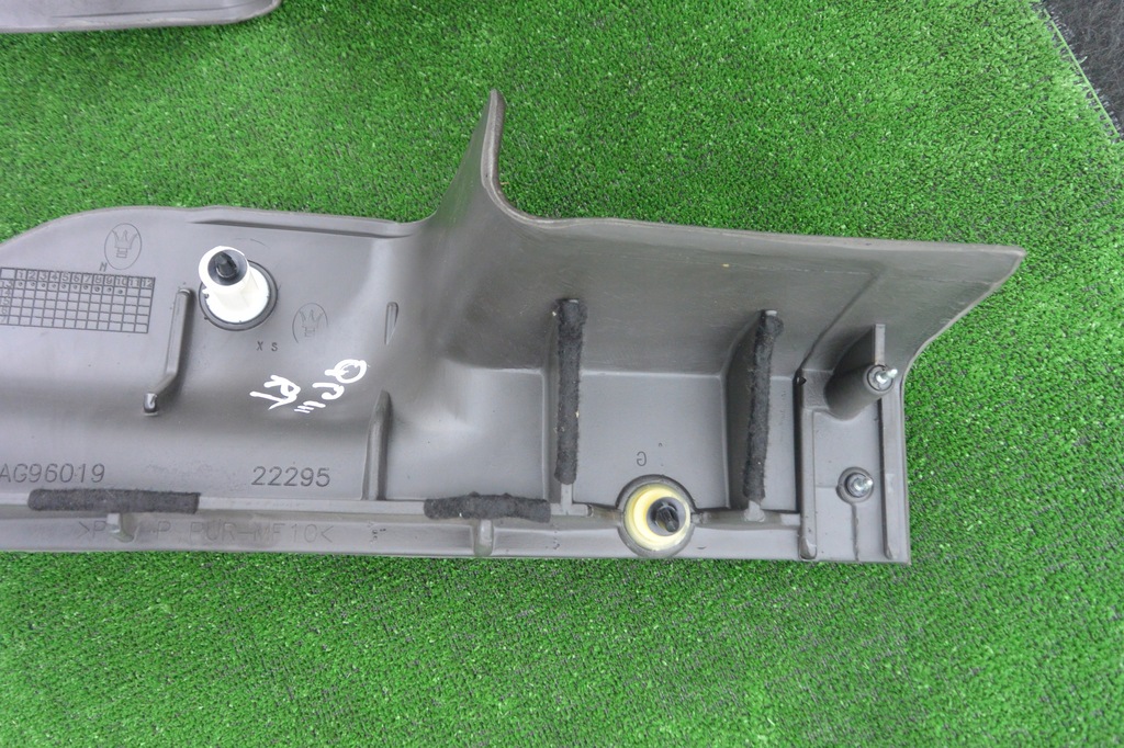 фото №9, Захист стійка задня maserati quattroporte vi коричнева