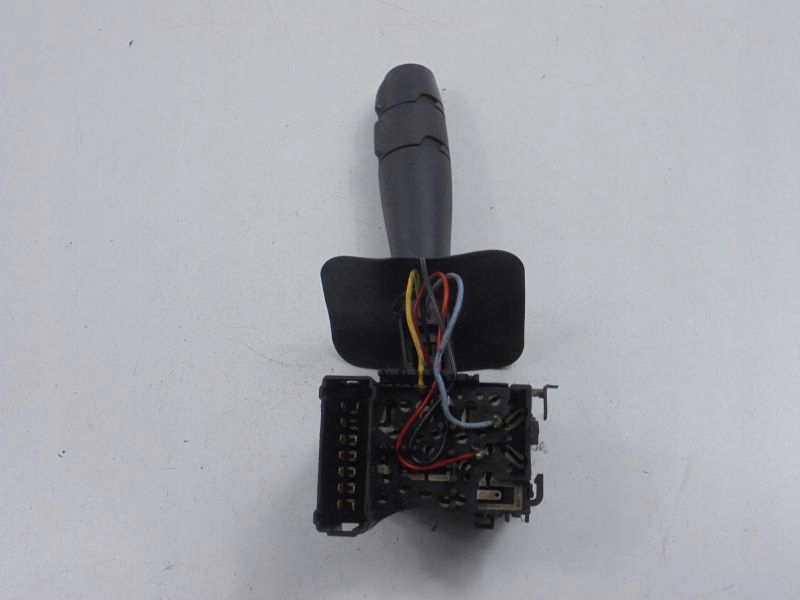 фото №9, Logan i pick-up перемикач комбінований 8200792575