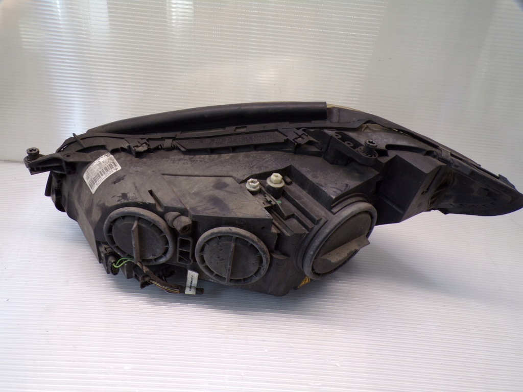 Лампа правая перед передняя mercedes w221 ксенон ксенон 2218201061 Недорого