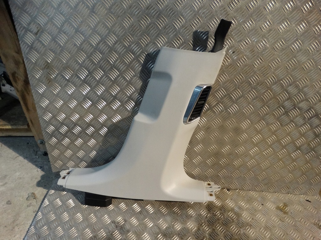 фото №1, Захист стійка b права porsche panamera 971 1