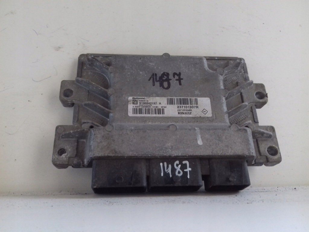 фото №1, Бортовий комп'ютер s180042157a 237101907r