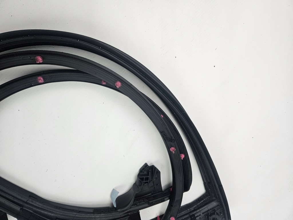 фото №11, Toyota camry ix 9 2017 - прокладка двері задніх задня правий 67871-33120