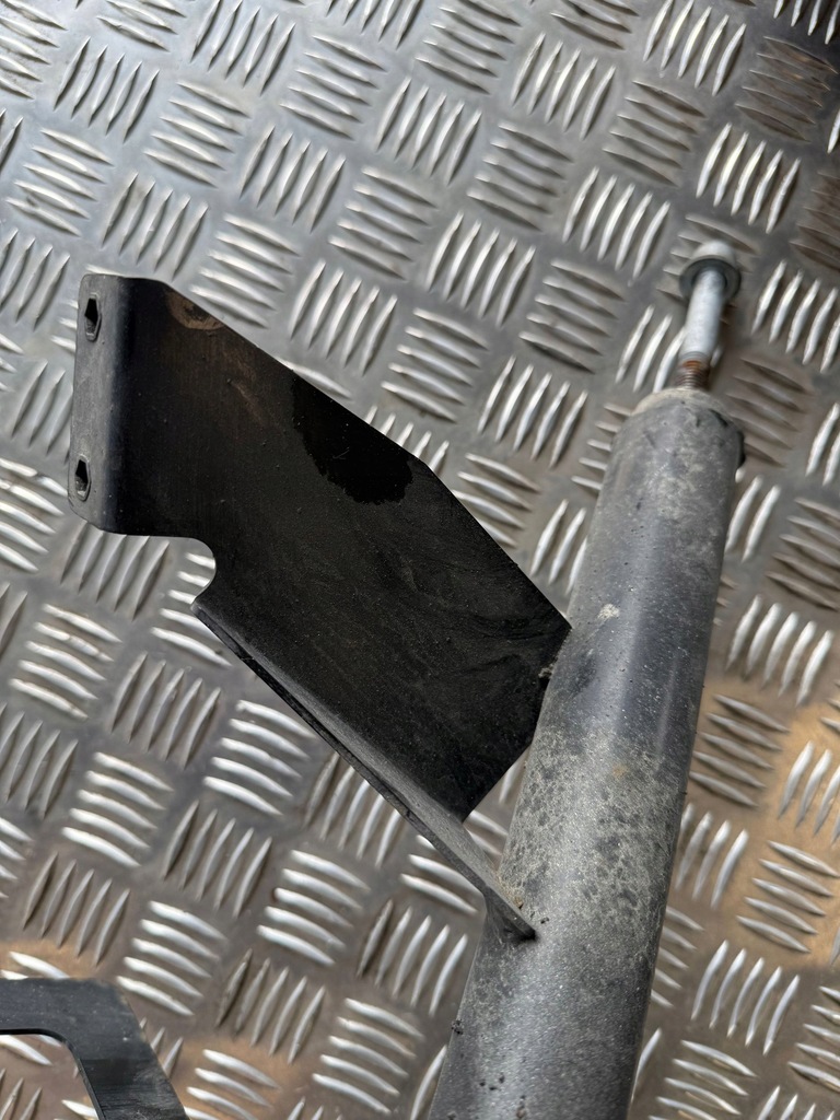 фото №5, Ligier js 50 2021 права сторона лонжерон передня