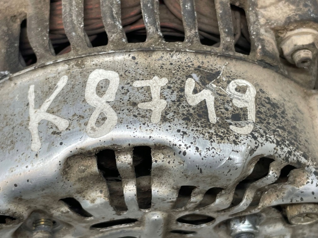 Suzuki grand vitara 1 2004 бензин 2000cm3 генератор 1022115520 с Разборки