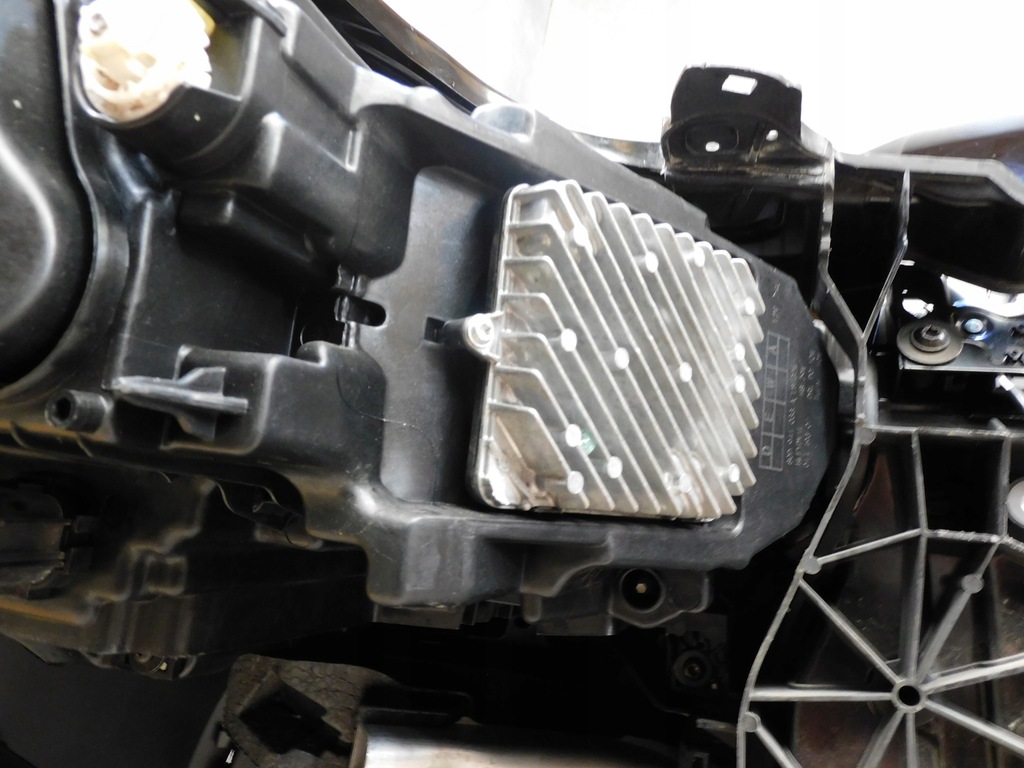 фото №8, Audi q5 80a lift s line перед бампер лампи капот pas крила full led