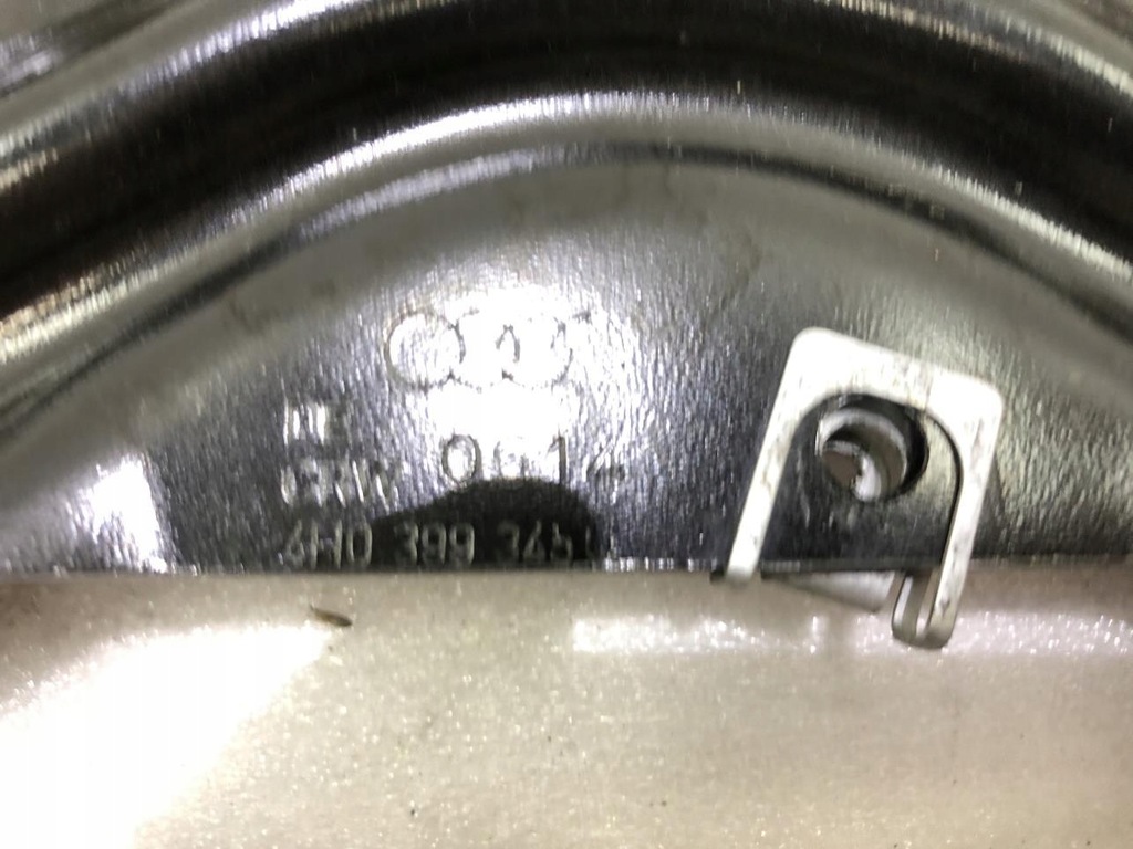 фото №9, Плита опора подвеска 6h0399345 audi a6 c7