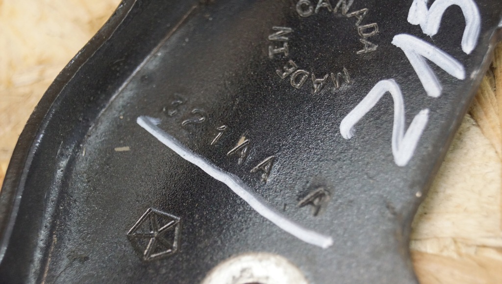 фото №8, Петля капот левый jeep compass i lift 11r